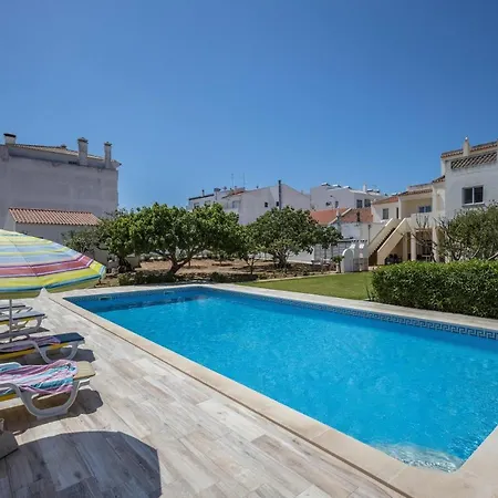 Appartement Brites Nº4 *