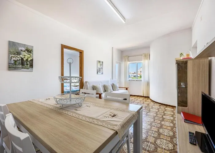 Brites Nº4 アパート ブルガウ