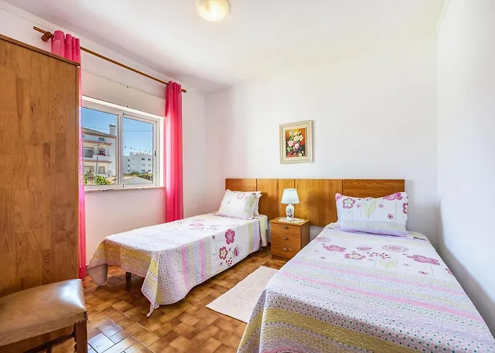 Brites Nº4 アパート