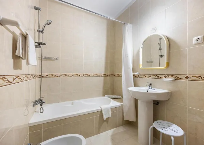 Brites Nº4 アパート ブルガウ